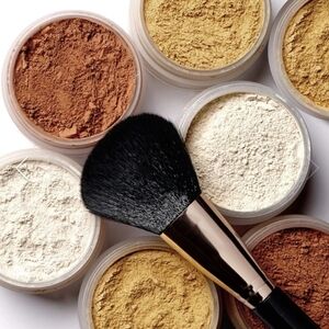 OPV BEAUTY LONDON Sealed Loose Setting Powder IN Medium